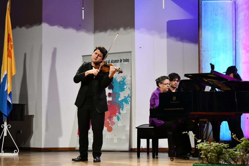 Colegio Alemán fue sede de la Jornada Final y de Premiación del Concurso Internacional de Ejecución Musical 