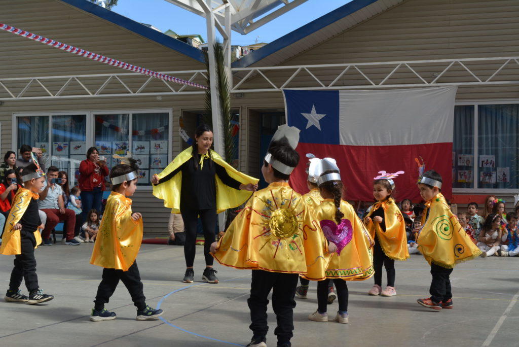 Ciclo Inicial celebra las Fiestas Patrias